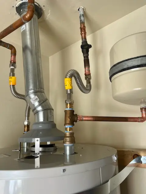 Water heater installation and plumbing repair in Meadowgate